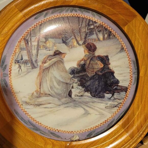 Trisha Romance Collector Plates - set of 6 - Picture 2 of 6
